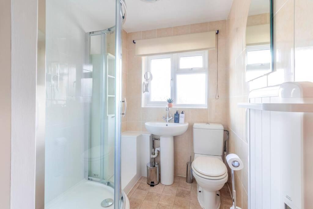 Panoramic Sea View Apartment Sleeps 4-Free Parking Bournemouth Zewnętrze zdjęcie